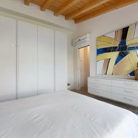 Little Mier Apartment Iseo